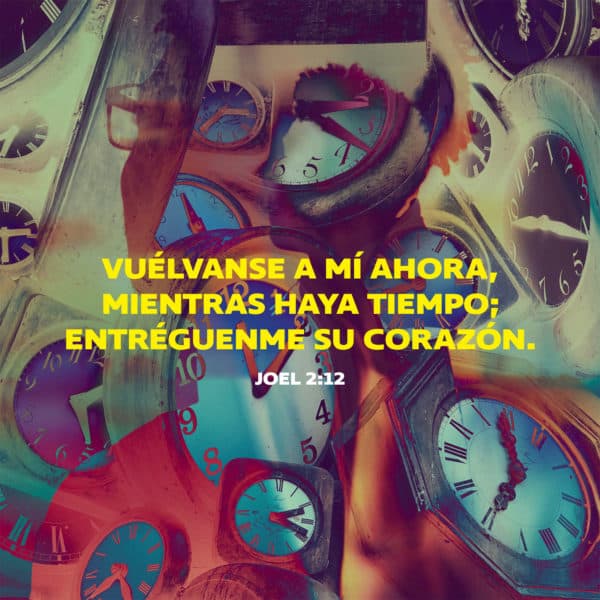 Vuélvanse a mí ahora, mientras haya tiempo; entréguenme su corazón. Acérquense con ayuno, llanto y luto. - Joel 2:12
