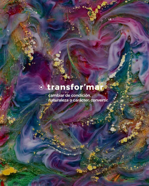 Transformar: cambiar de condición, naturaleza o carácter; convertir.