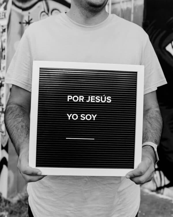 Por Jesús Yo Soy______