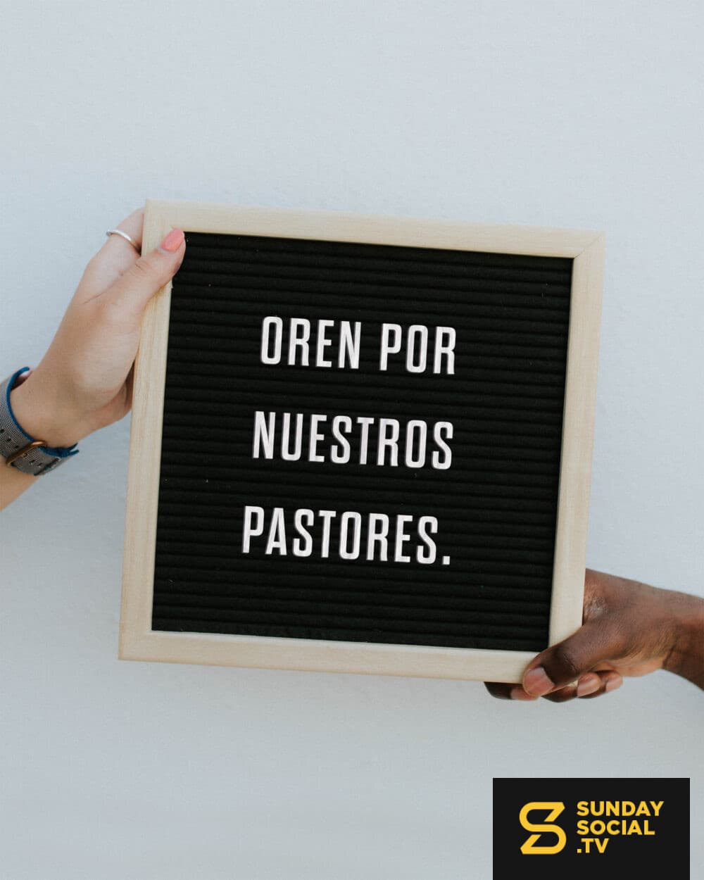 Oren por nuestros pastores.