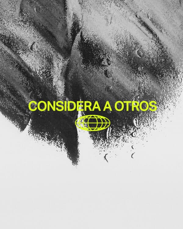 Considera a otros.