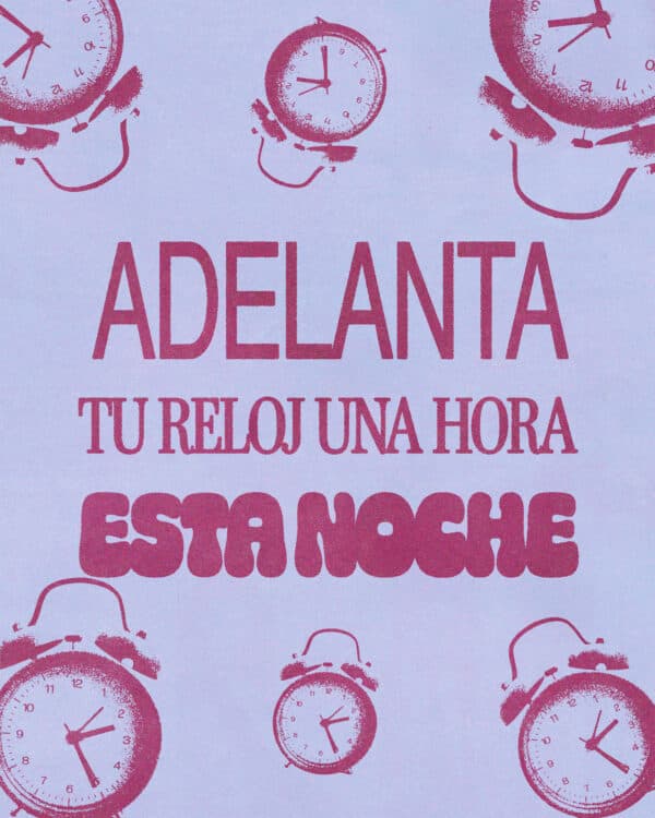 Adelanta tu reloj una hora esta noche.