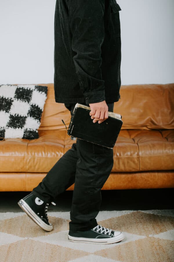 Leather Couch Shoot 33