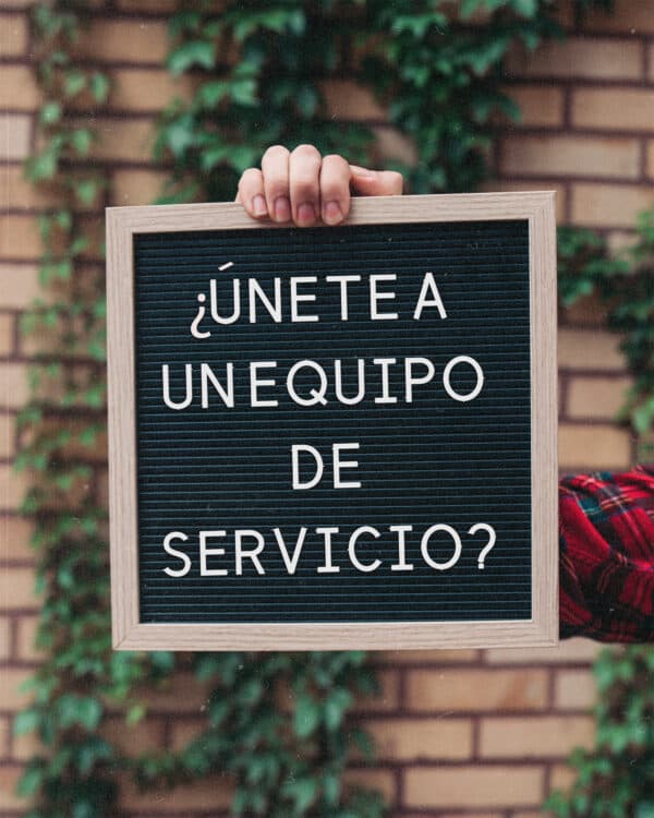 ¿Únete a un equipo de servicio?