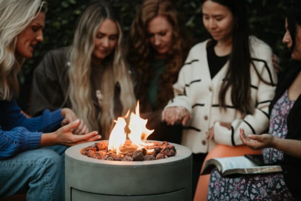 Summer Fire Pit Small Group Shoot 45