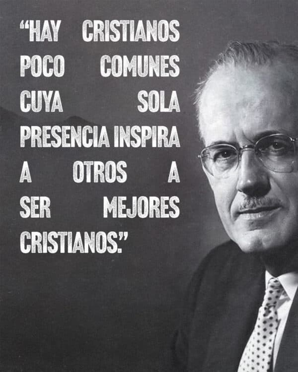 Hay cristianos poco comunes cuya sola presencia inspira a otros a ser mejores cristianos. Yo quiero ser ese cristiano poco común. - AW Tozer